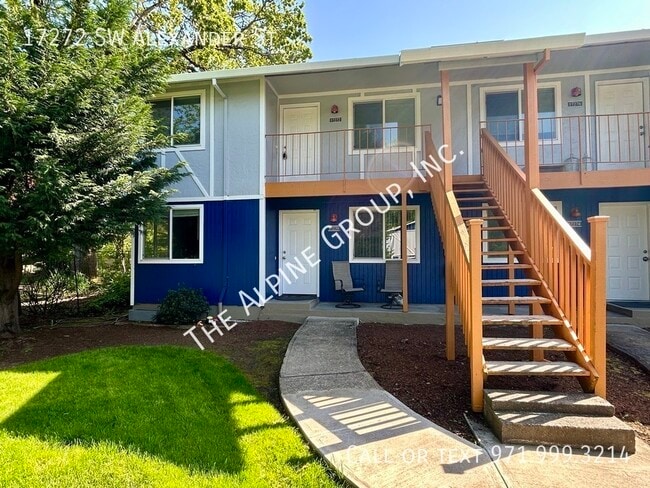 Building Photo - 17272 SW Alexander St