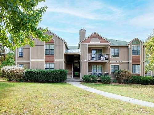 Primary Photo - 2nd Floor Condo: 2 Bedrooms 2 Baths in Woo...