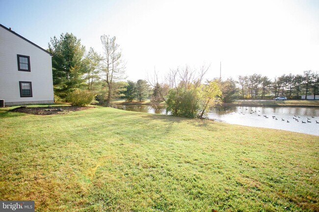 Foto del edificio - 121 Haven Ct