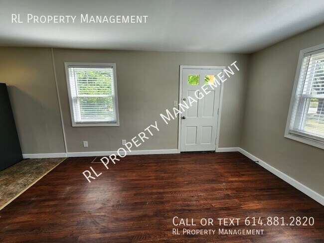 Foto del edificio - Cozy 2 bedroom 1 bathroom duplex in Bellwo...
