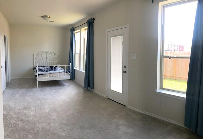 Building Photo - 3104 Yukon Trace Dr