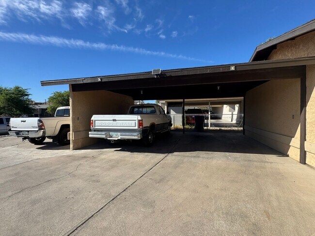 Foto del edificio - 1539 Monte Vista Dr
