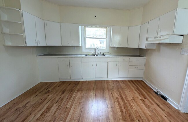 Foto del edificio - 1096 Wood St