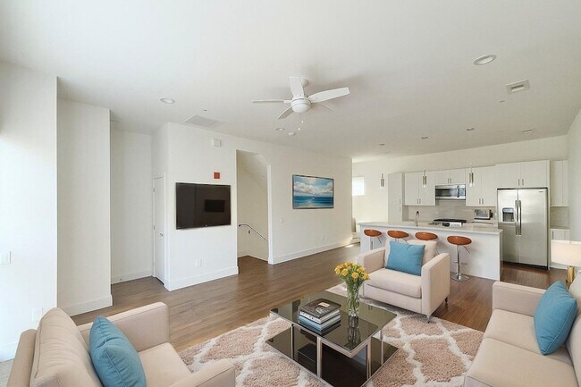 Foto del edificio - 1931 N Prairie Ave