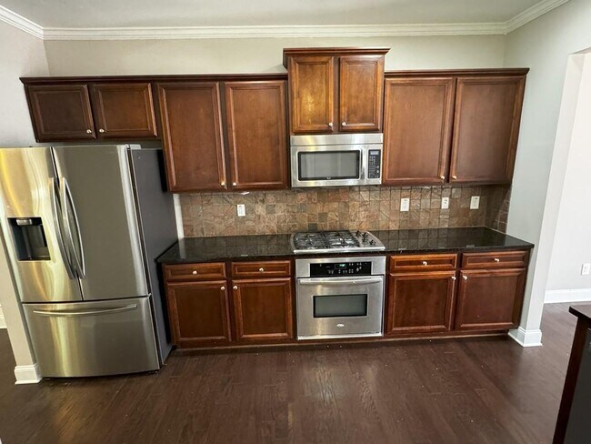 Foto del edificio - 3329 Twinrose Pl