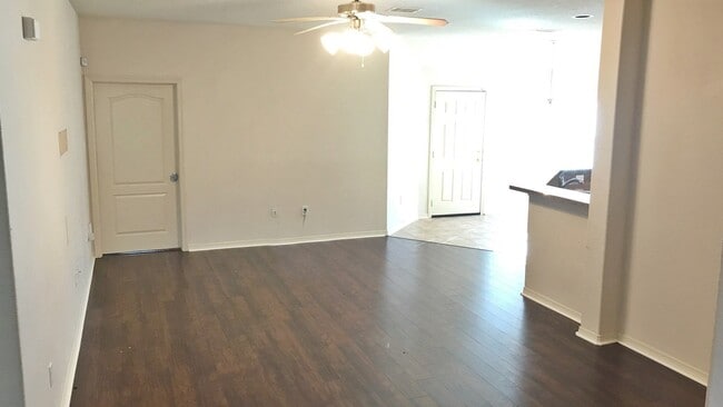 Foto del edificio - 4406 Davenport St