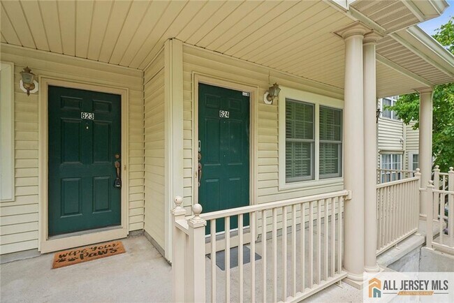 Building Photo - 624 Brickhouse Rd