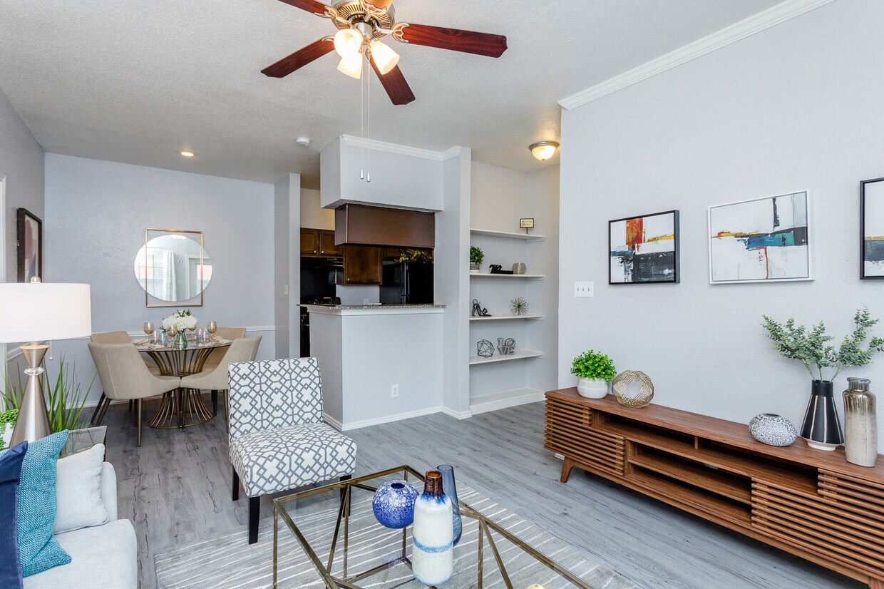 Green Tree Place Apartments 700 Dunson Glen Dr Houston, TX