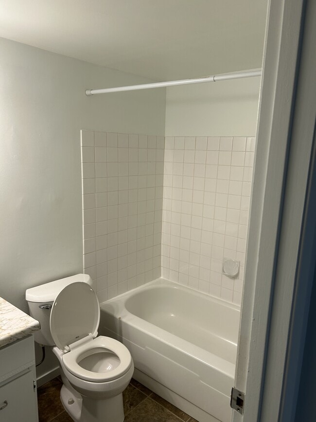 Building Photo - 3607 118 Ave NW