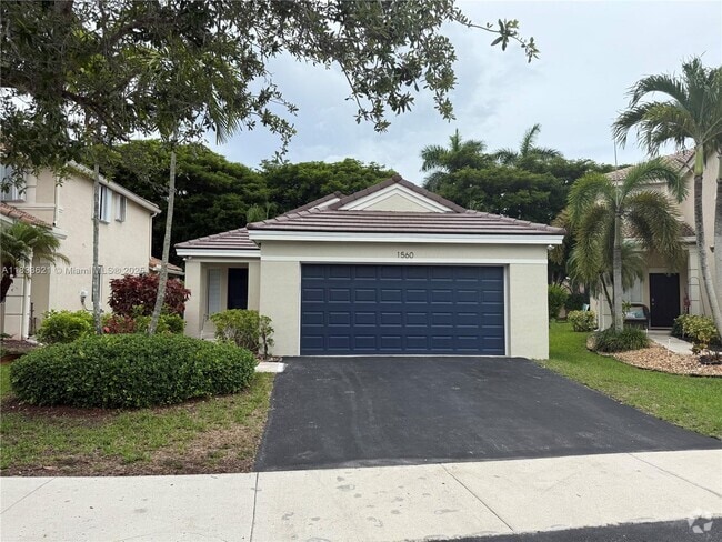 Building Photo - 1560 Canary Island Dr
