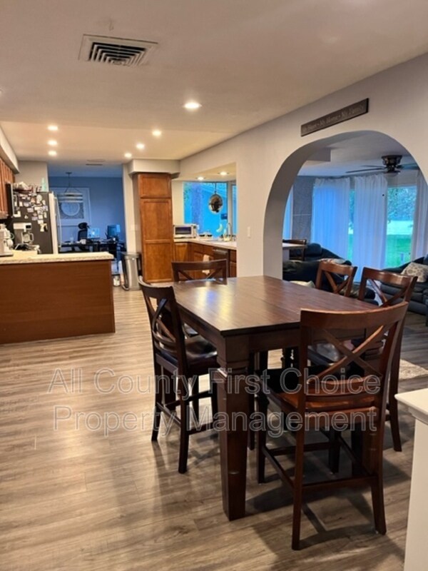 Foto del edificio - 1894 Union St