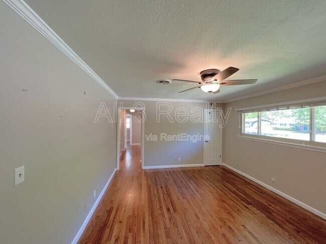 Foto del edificio - 750 Marquette Dr