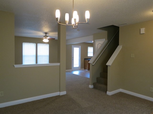 Foto del edificio - 8144 S Firefly Dr