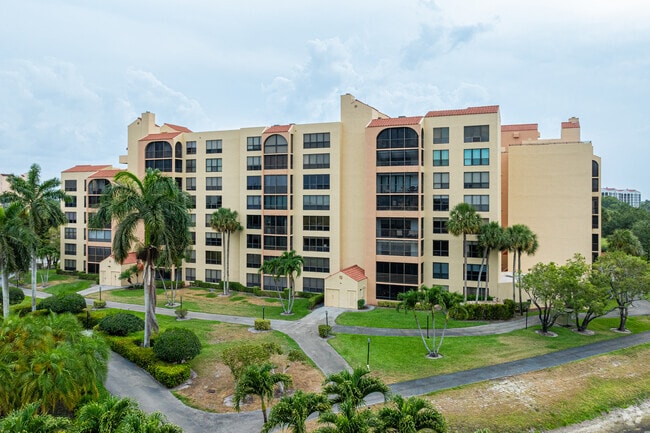 Promenade At Boca Pointe Condos