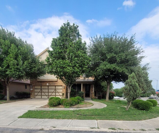 Foto del edificio - Great home ready for move in. NE