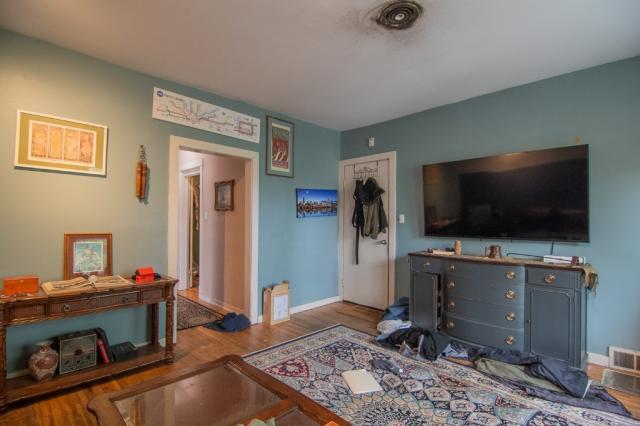 Building Photo - 3 bedroom in CHICAGO IL 60647