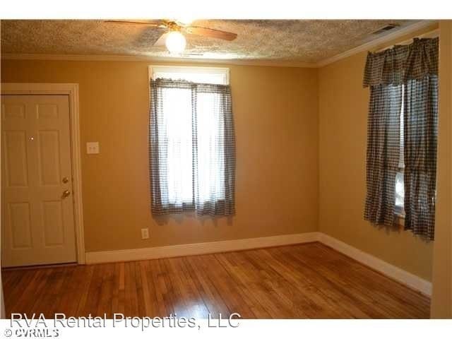 Building Photo - 4 br, 1 bath House - 500 Azalea Ave
