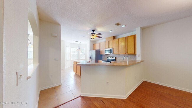 Foto del edificio - 5663 Greenland Rd