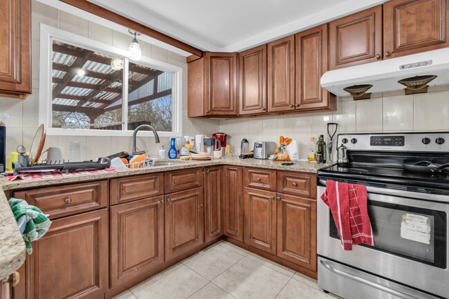 Building Photo - 767 Scottsdale Dr