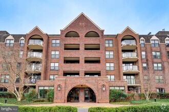 Building Photo - 2100 Langston Blvd.