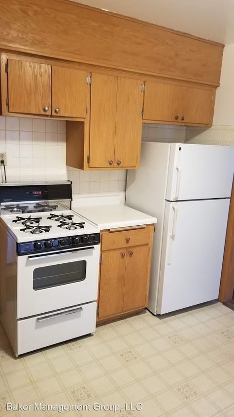 Primary Photo - 600 W 64th St