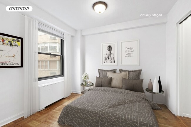 Building Photo - 35-41 E 38th St