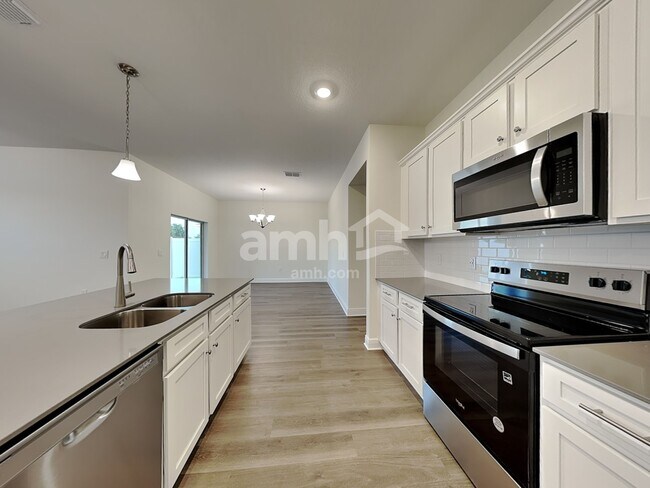 Foto del edificio - 1274 Heavenly Dr
