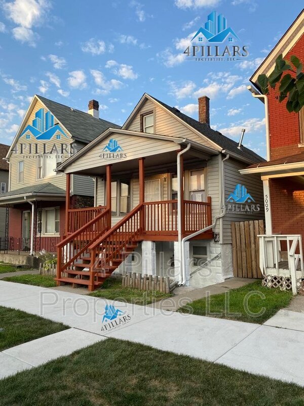 Foto del edificio - 5007 Magoun Ave