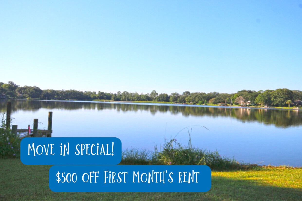 Foto principal - Waterfront Living Nearby – 2/1.5 Townhouse...
