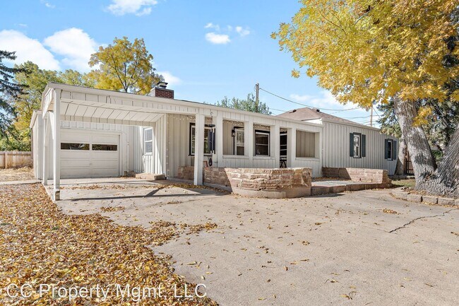 Foto del edificio - 2 br, 1.5 bath House - 1703 Fremont St