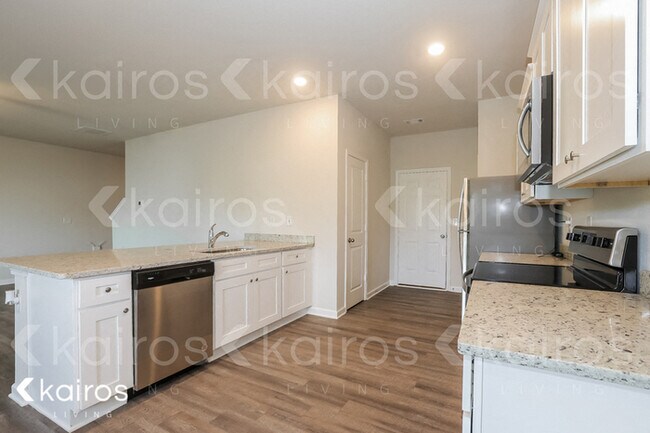 Foto del edificio - 4000 Bridgewood Wy