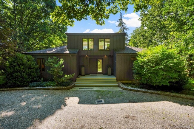 Foto del edificio - 33 Dry Pond Rd