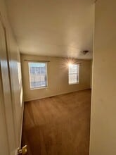 Building Photo - 515 Prairie Ave