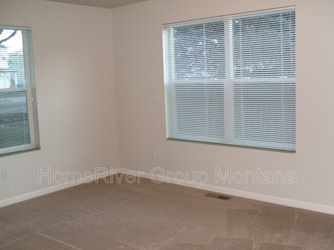 Foto del edificio - 116 N Grant St