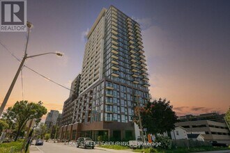 Building Photo - 25 Kingsbridge Garden Cir