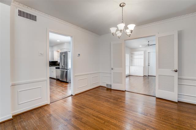 Foto del edificio - 7402 Marquette St