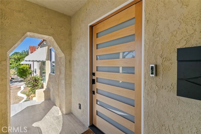 Building Photo - 545 Ivy St