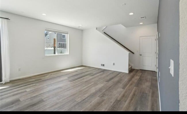 Building Photo - 1145 Ibex Dr