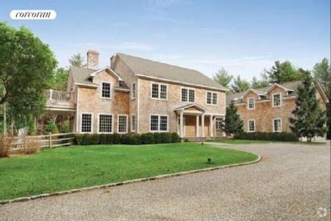 Building Photo - 159 Swamp Rd