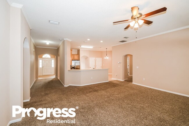 Building Photo - 725 Indigo Run Dr
