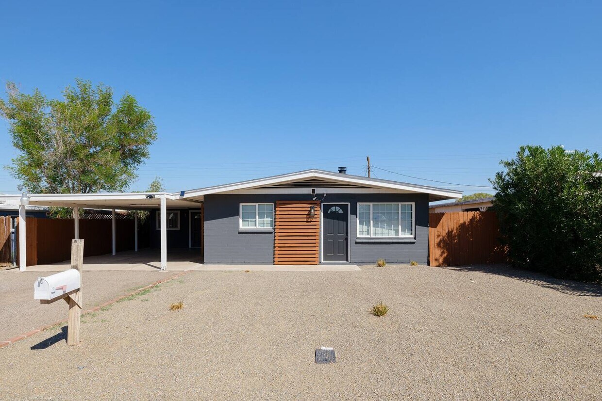 Foto principal - 2112 E Lemon St