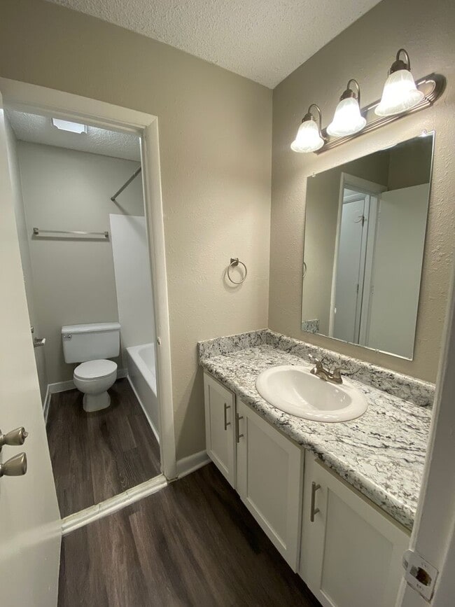 Interior Photo - Gleneagle Apartment Homes