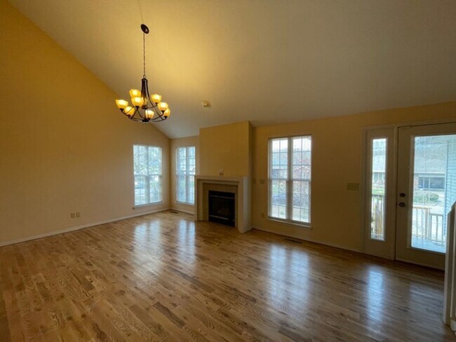 Foto del edificio - 4 Bedroom Home in SE Springfield!