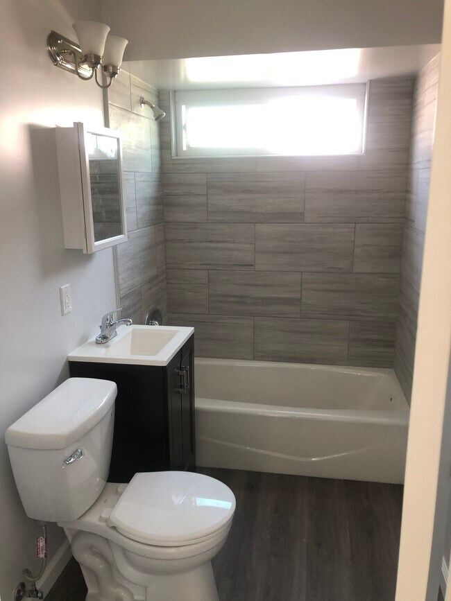 Foto del edificio - 3510 Emerald St