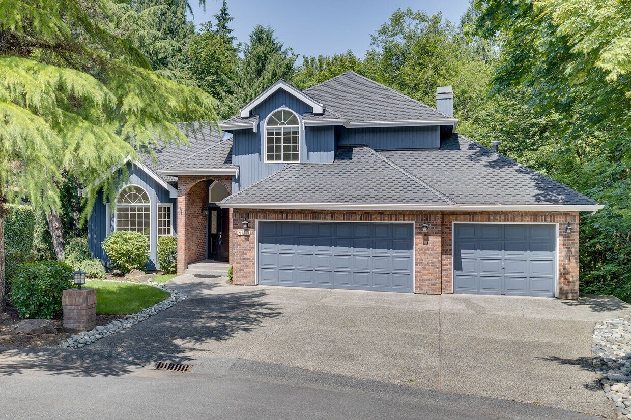 Foto principal - 4bd/3.5ba Sammamish Home