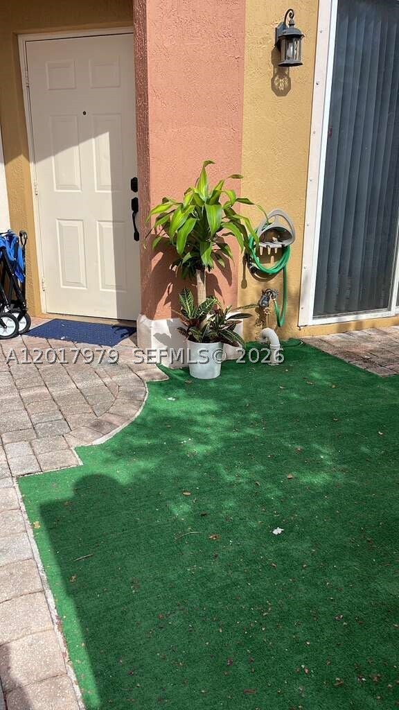 Foto del edificio - 772 SW 106th Ave
