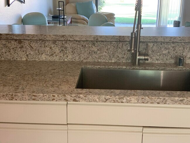 Foto del edificio - 67312 W Chimayo Dr