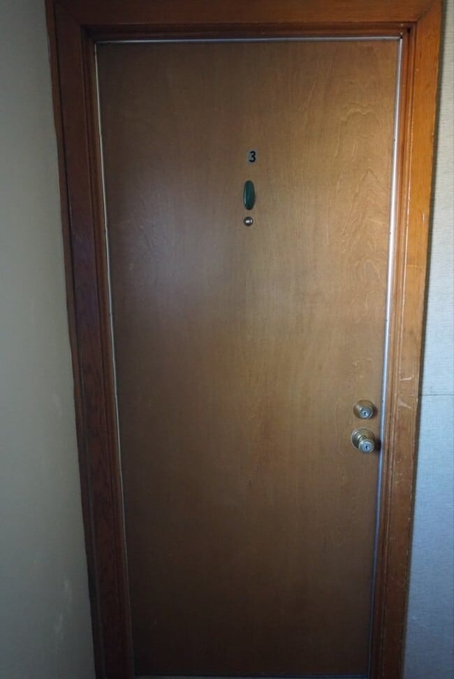 Building Photo - 2 Bedroom / 1 Bath Apt. Kingsport, TN