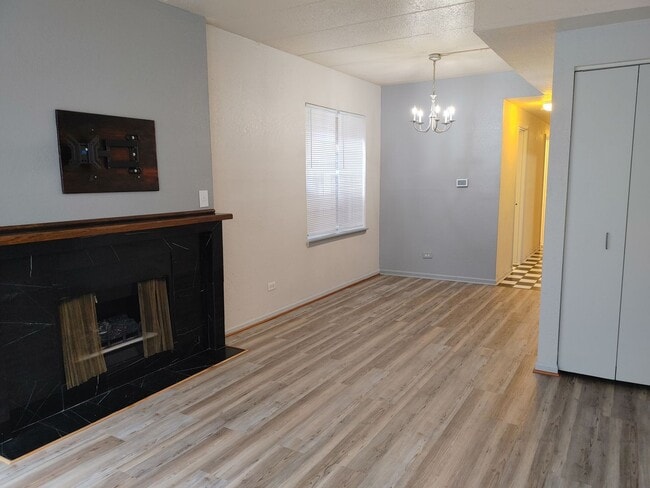 Building Photo - 1438 N Campbell Ave