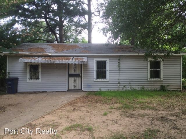 Foto principal - 3 br, 1 bath House - 3442 Palm Rd